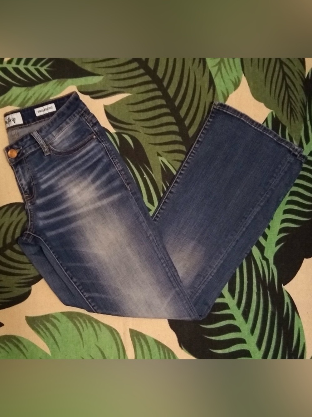 Daytrip Virgo Bootcut Jeans